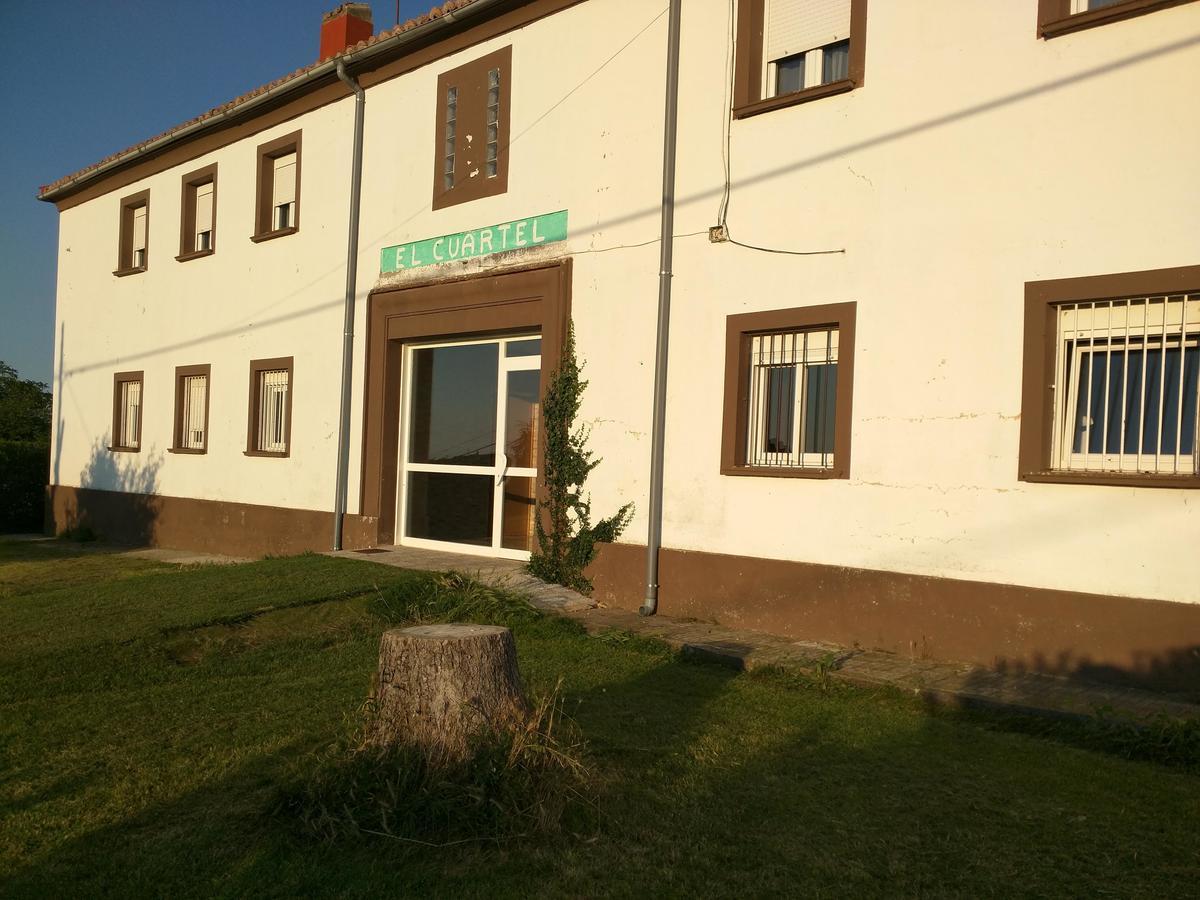 Residencial El Cuartel Hostel Granon Екстериор снимка