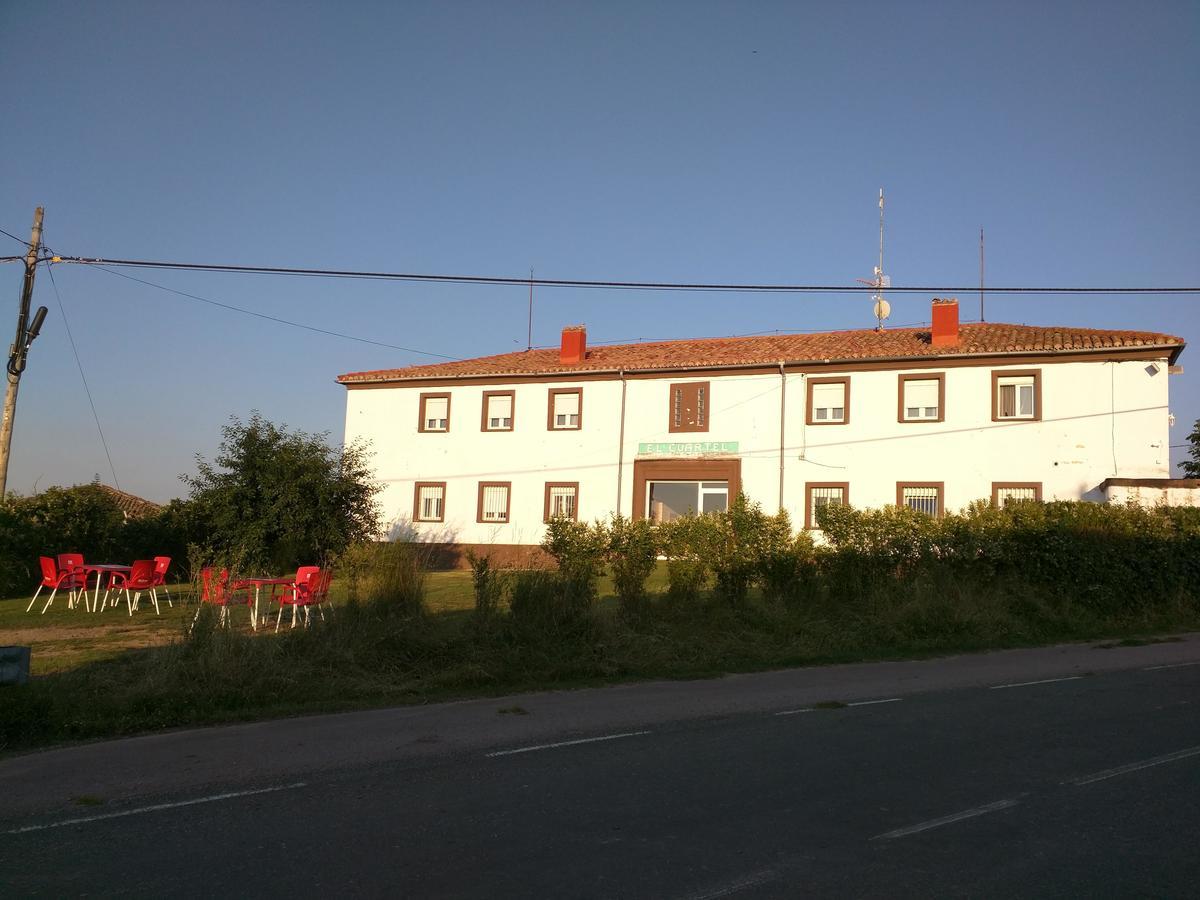 Residencial El Cuartel Hostel Granon Екстериор снимка