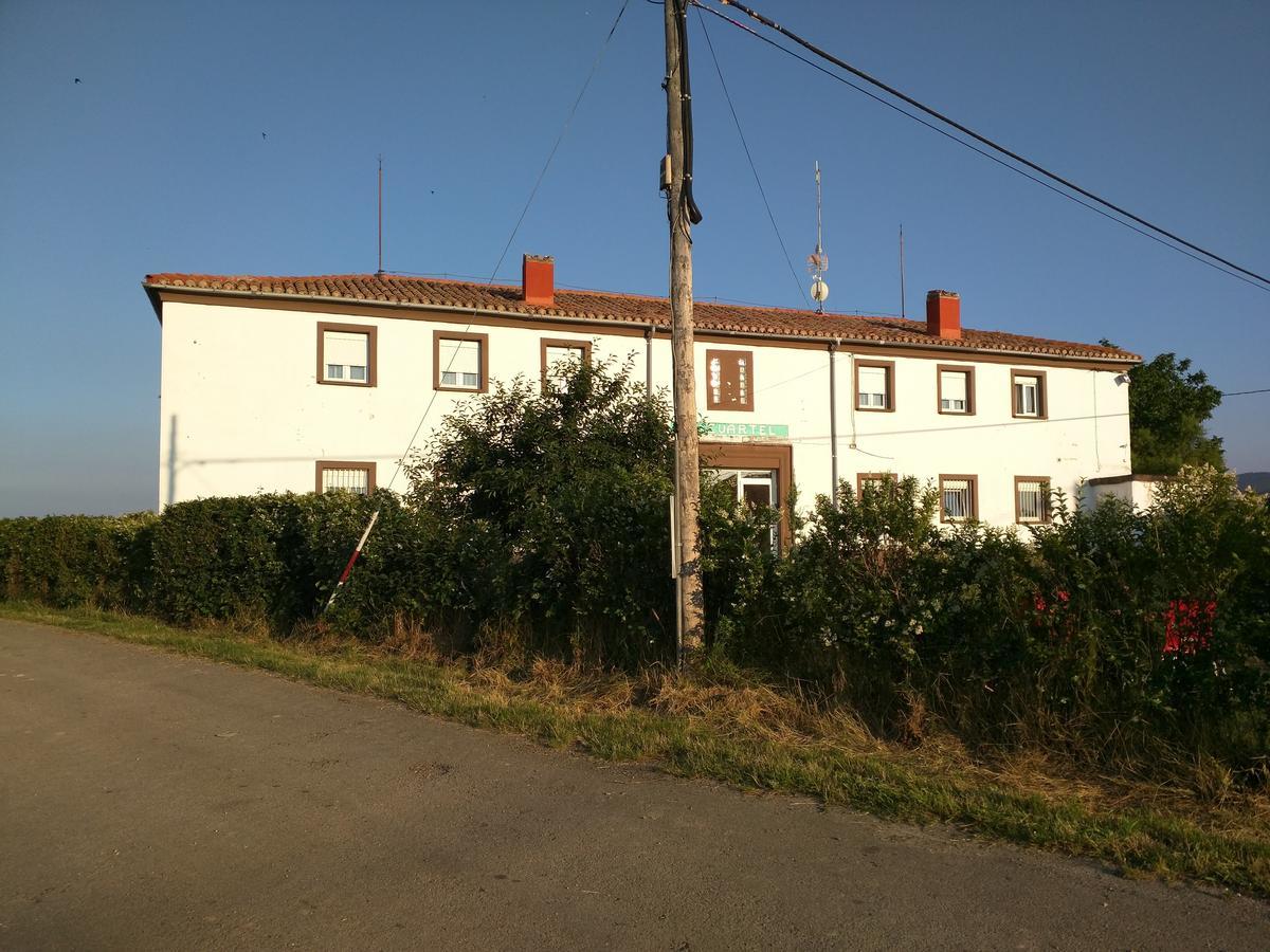 Residencial El Cuartel Hostel Granon Екстериор снимка