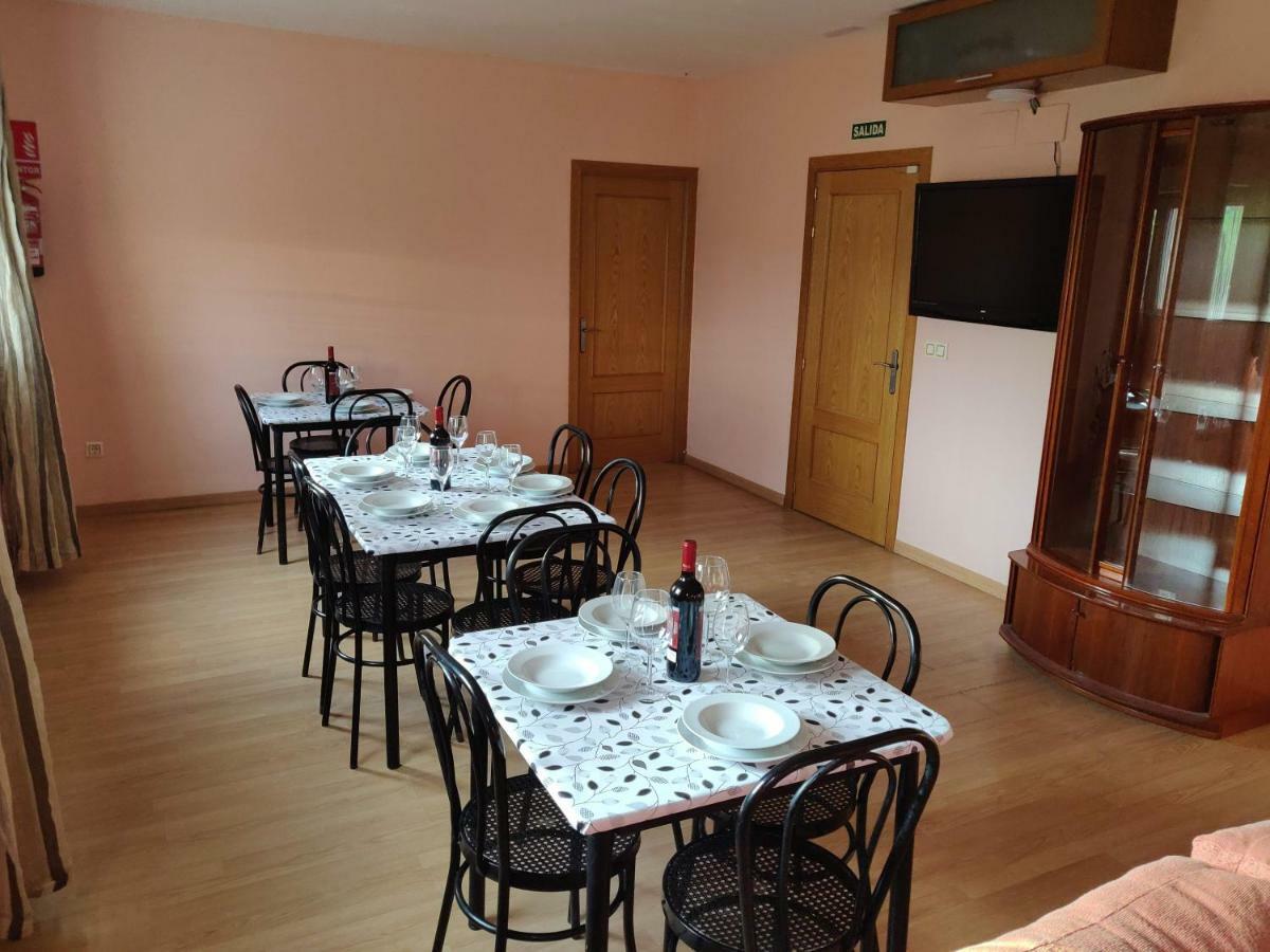 Residencial El Cuartel Hostel Granon Екстериор снимка