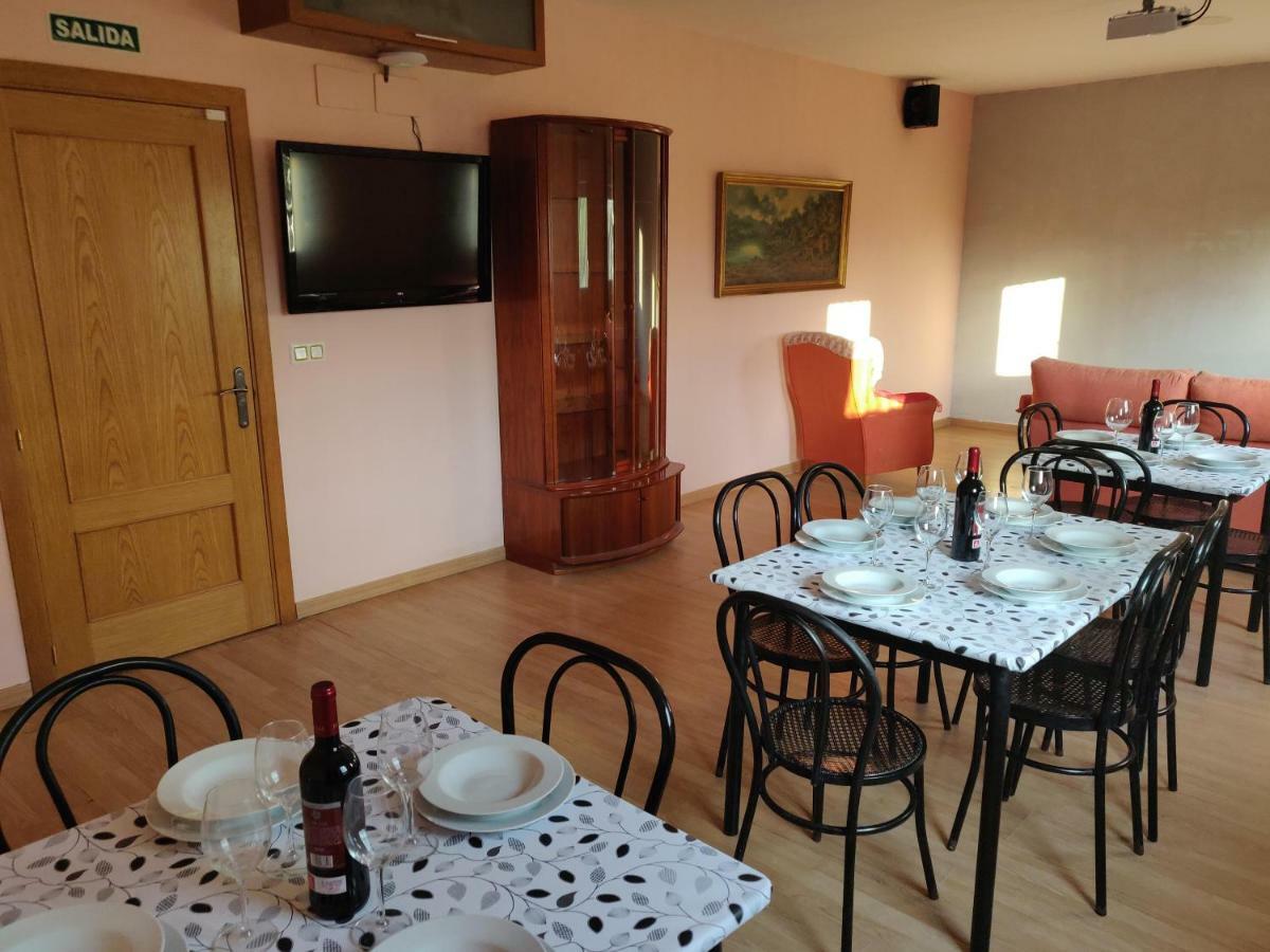 Residencial El Cuartel Hostel Granon Екстериор снимка